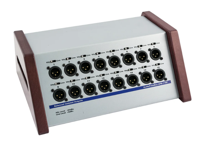 AudioPressBox APB-116 P портативный активный пресс-бокс 1x MIC/LINE вход, 16 LINE/MIC выходов